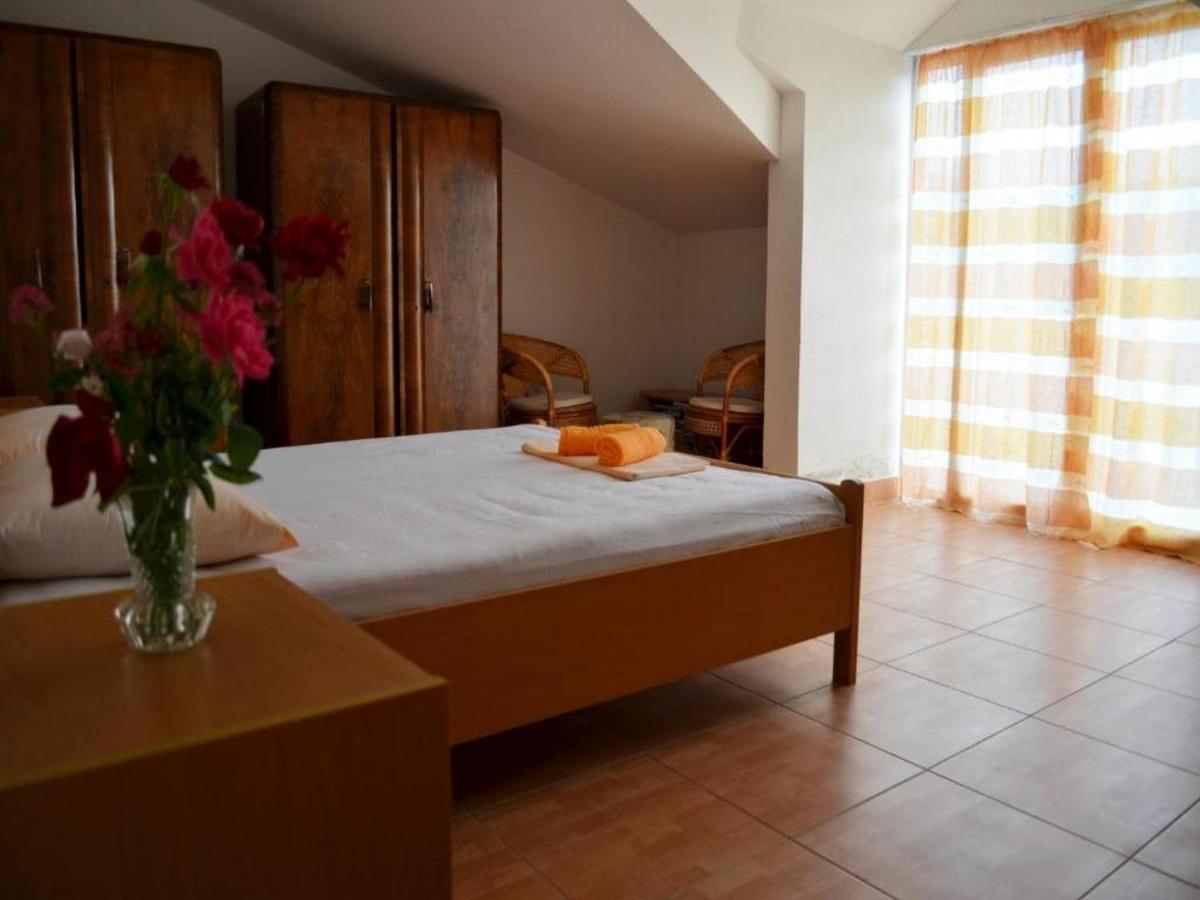 Holiday Home Carevic Gornja Brela Экстерьер фото